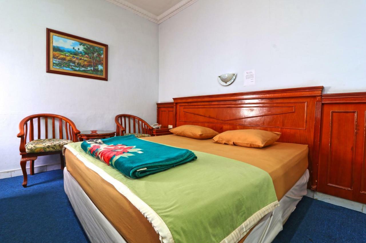 Hotel Sumatera Medan Ngoại thất bức ảnh