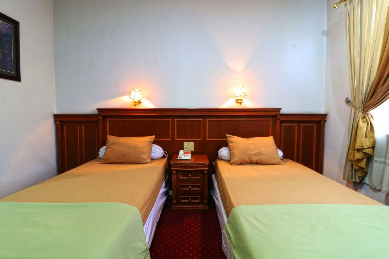 Hotel Sumatera Medan Ngoại thất bức ảnh